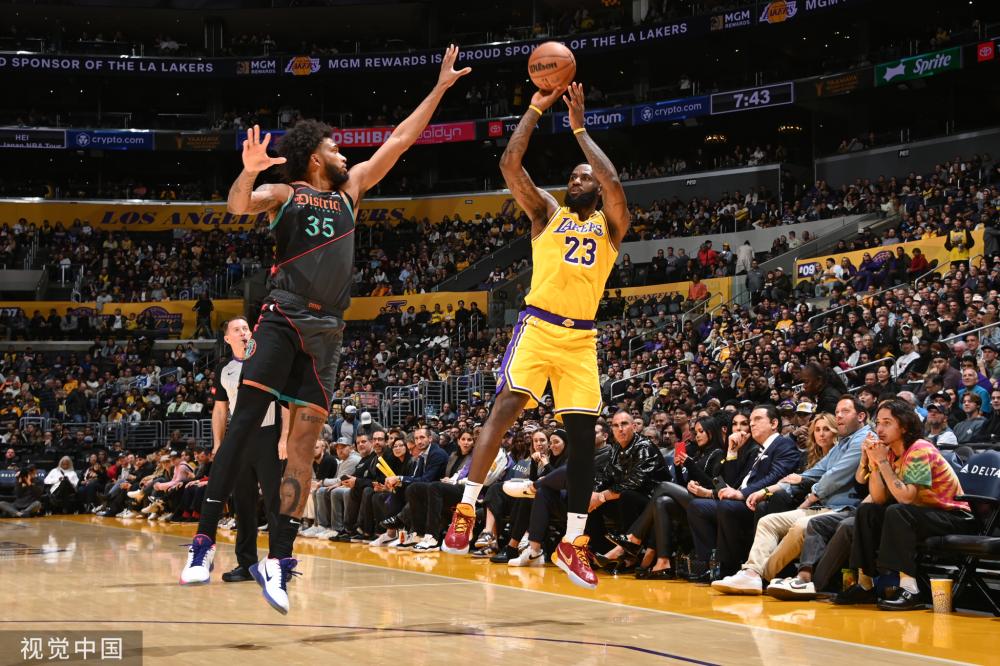 却鲜有球队 却鲜有球队