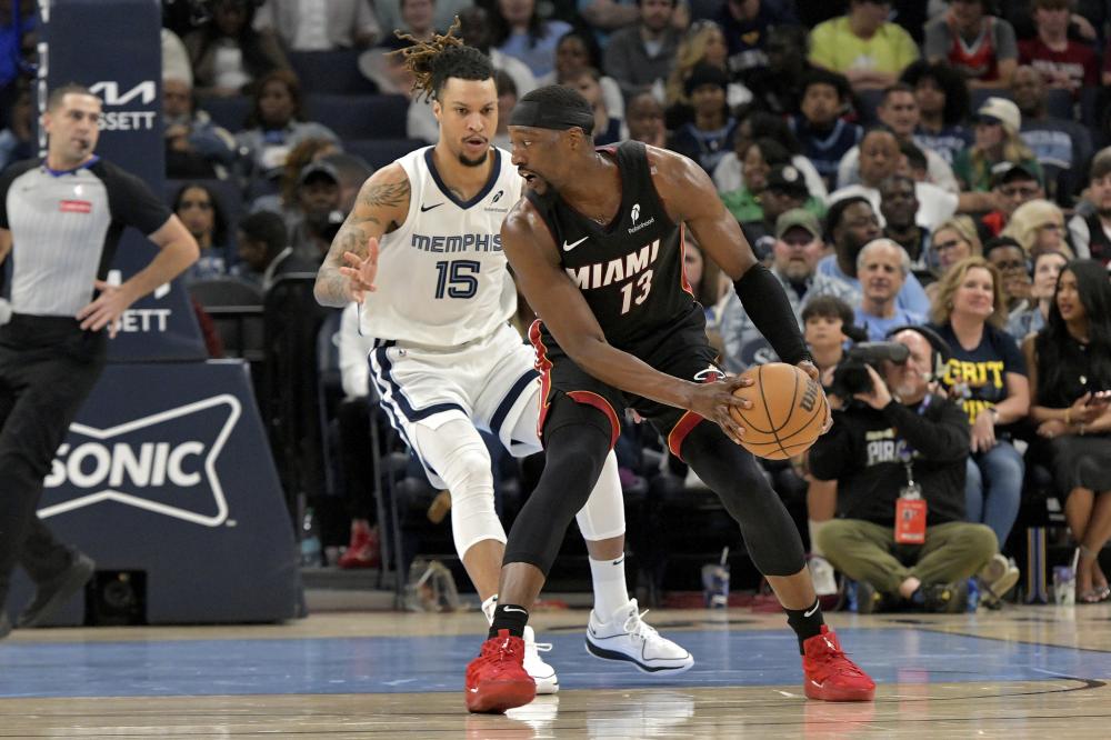 目前球队医 目前球队医